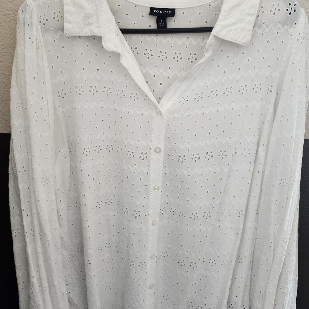 Torrid Ivory Eyelet Button Down Blouse
